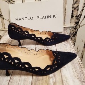 Manolo Blahnik pump size 9